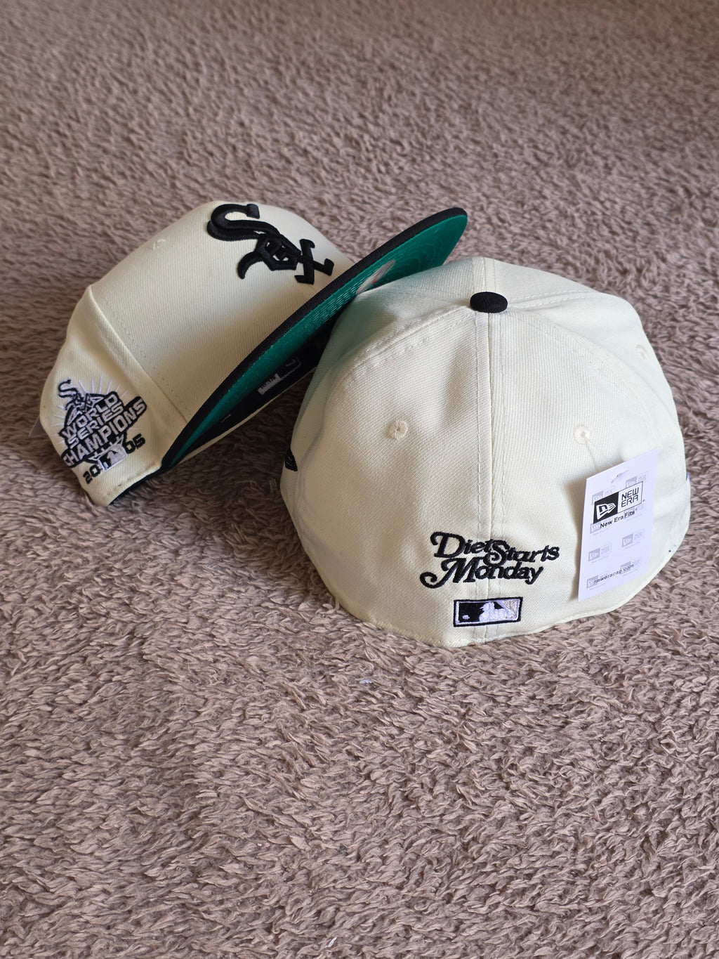 Gorra New Era 59FIFTY Chicago White Sox x Diet Starts Monday (Edición Especial "World Series Champions 2005")