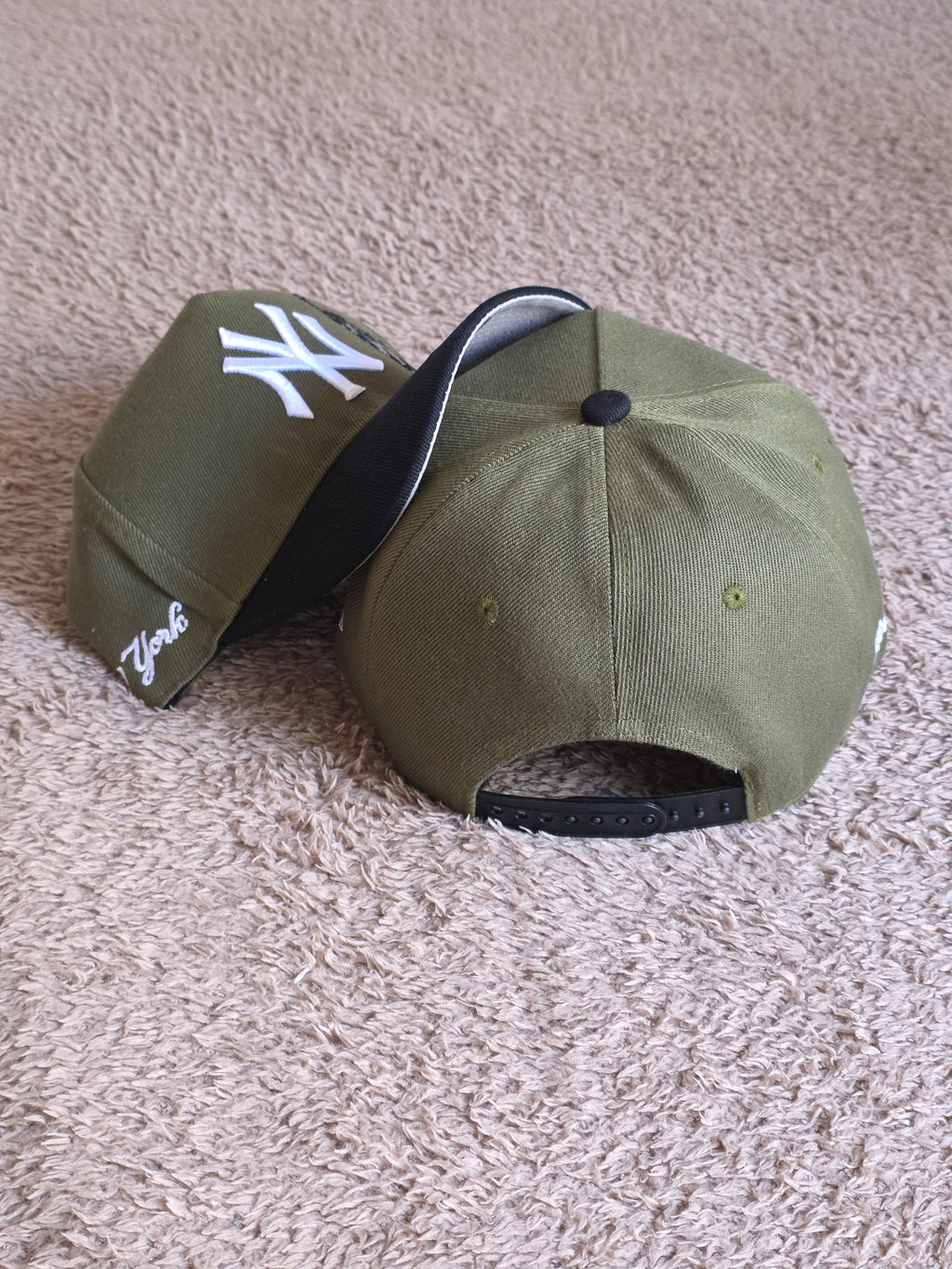 Gorra New Era 9FORTY A-Frame New York Yankees (Edición Especial "Estatua de la Libertad")