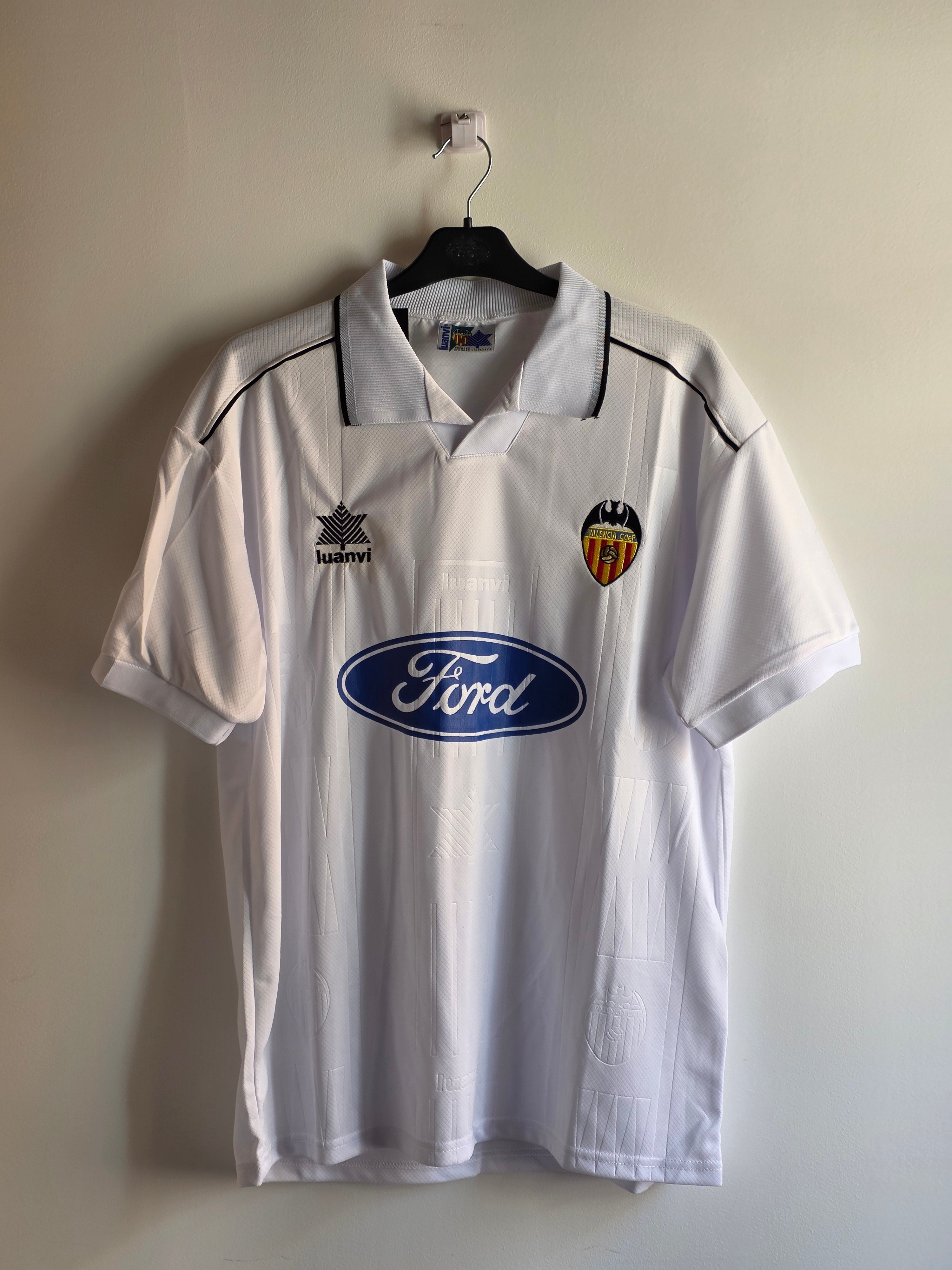 Camiseta Retro Valencia 1996-97 🦇