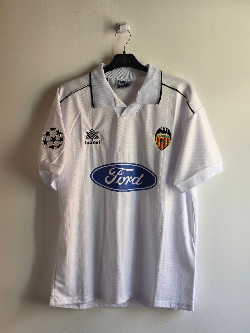 Camiseta Retro Valencia 1996-97 🦇