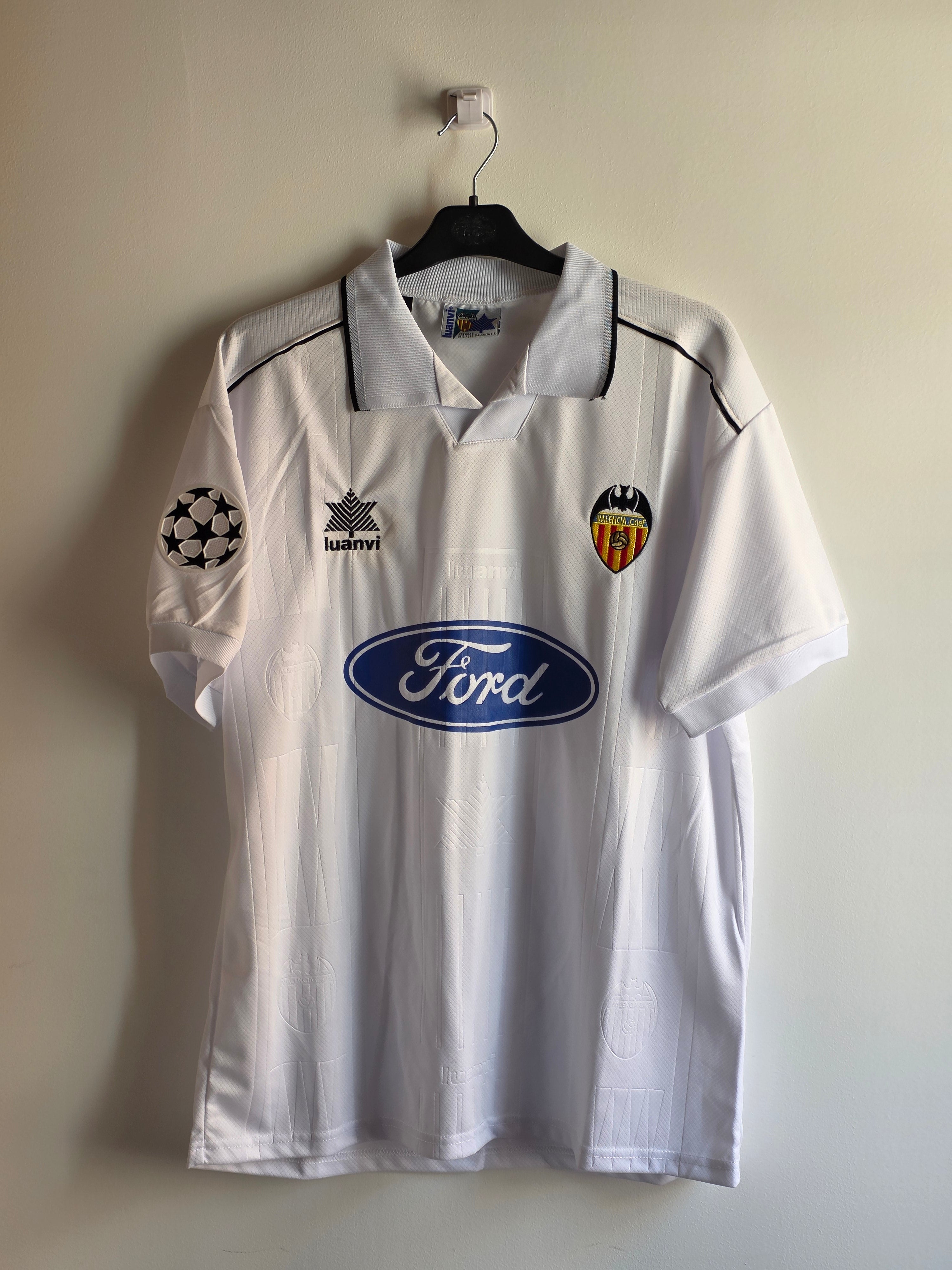 Camiseta Retro Valencia 1996-97 🦇