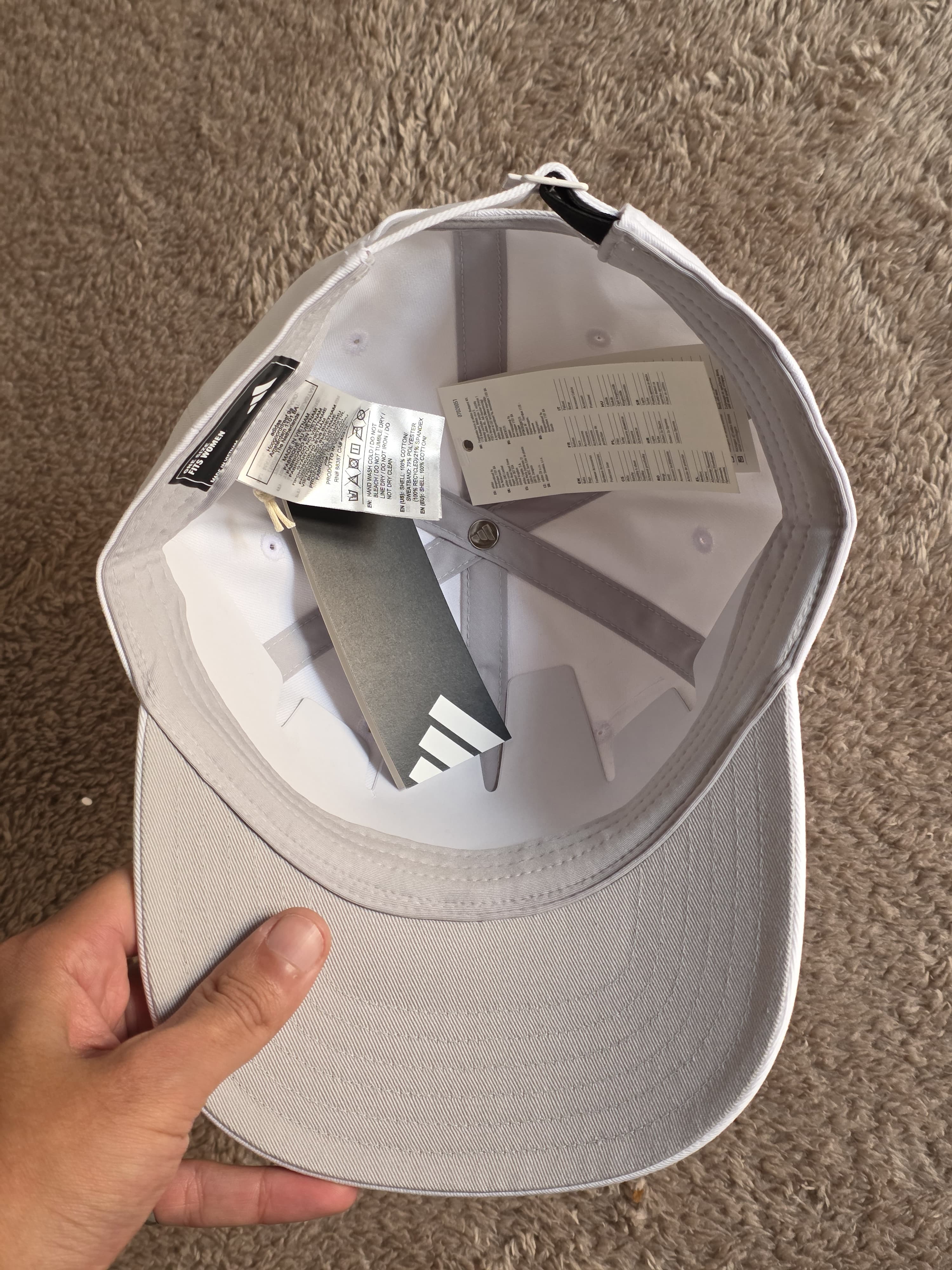 Gorra Adidas Hearts y Clubs