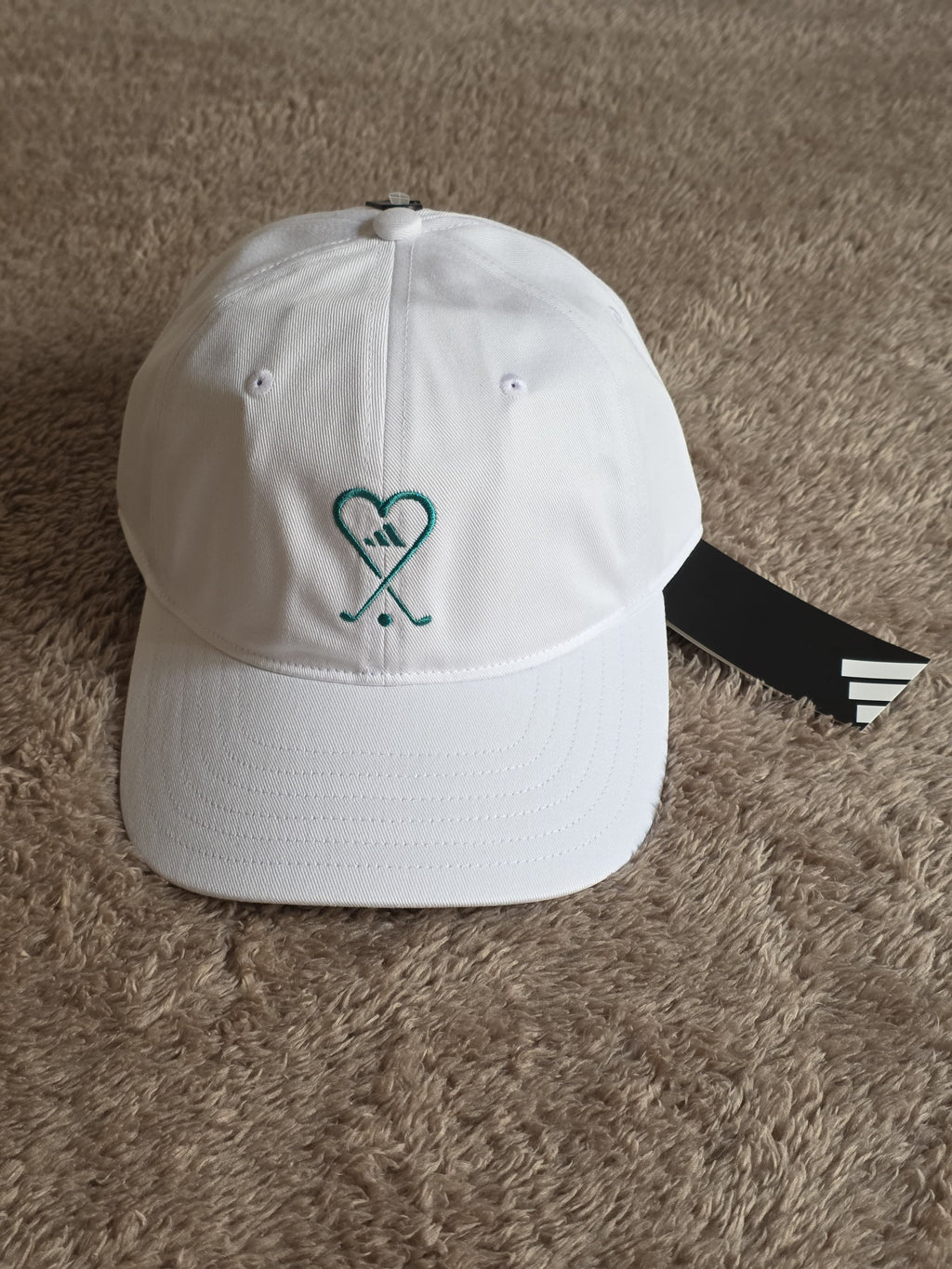 Gorra Adidas Hearts y Clubs